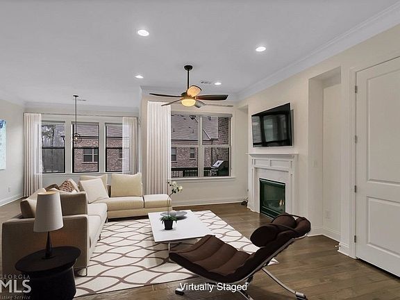3rd image of 3768 Huger Pl SE