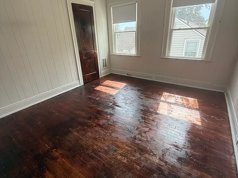 3261 Euclid Heights Blvd #A — Photo 11