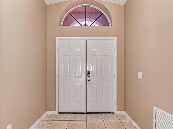 3rd image of 4606 Preston Woods Dr