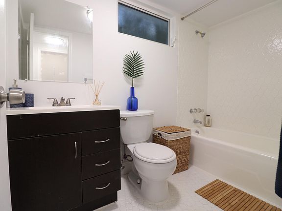 5th image of 620 82nd St APT 3