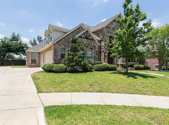 3rd image of 7001 Cherrybark Ln