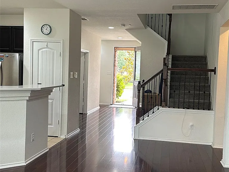 1248 Hyde Park Dr — Photo 17