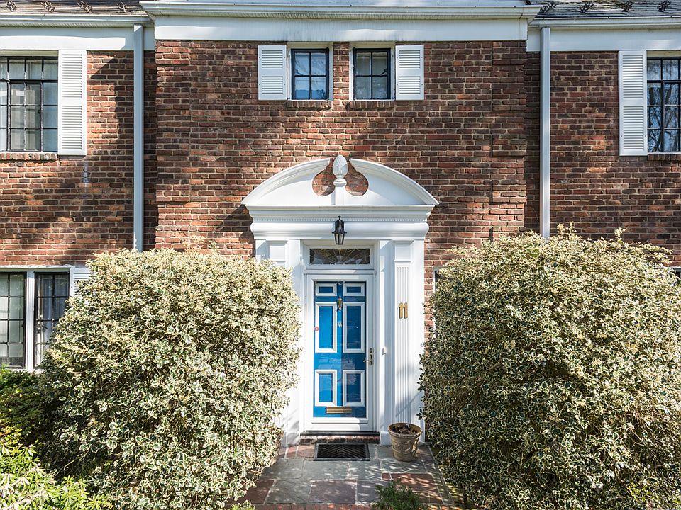 1st image of 11 Dorset Rd