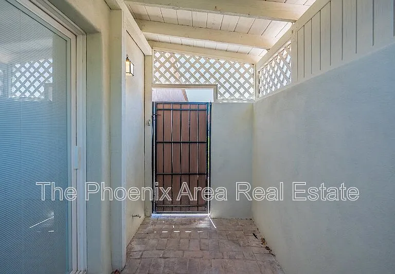 93 N Cooper Rd #20 — Photo 52