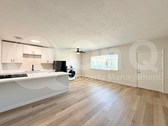 5th image of 25 E Eva St APT 14