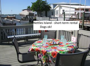 252 Nettles Blvd #WATERFRONT, Jensen Beach, FL 34957