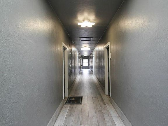 4th image of 444 Chestnut Ave APT 20