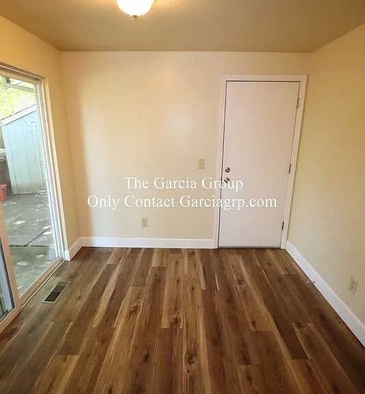 20540 NW Highland Ct — Photo 11
