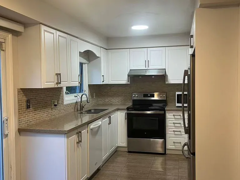 50 McNicoll Ave — Photo 8