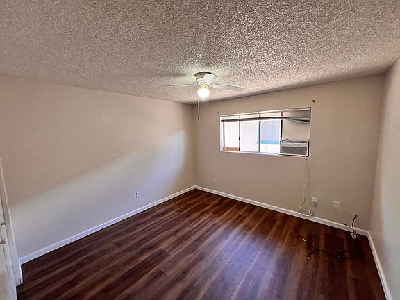 4th image of 200 E Park St #2