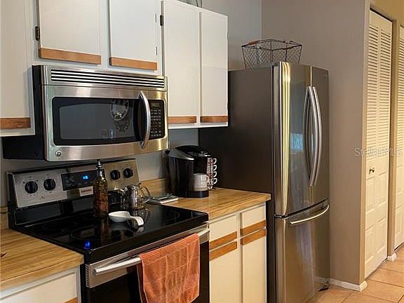 5th image of 1687 Spottswood Cir