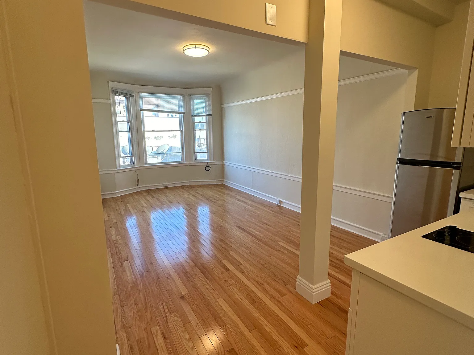 1105 Bush Street — Photo 3