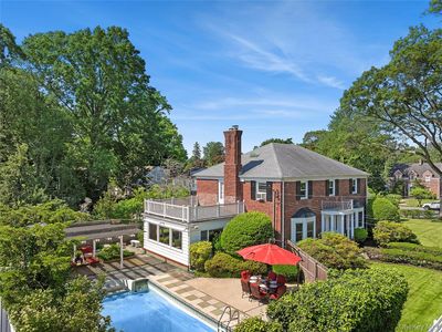 107 California Avenue, Freeport, NY, 11520