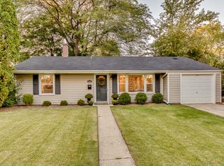 1819 E Evergreen St, Wheaton, IL 60187