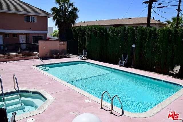 1st image of 147 W Acacia Ave APT 146