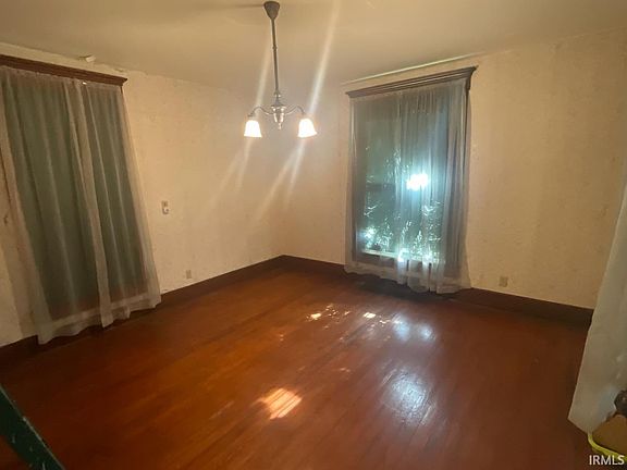 5th image of 203 S 3rd St