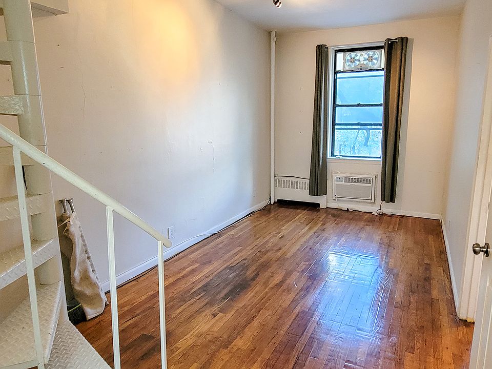 1st image of 40 W 95th St #E