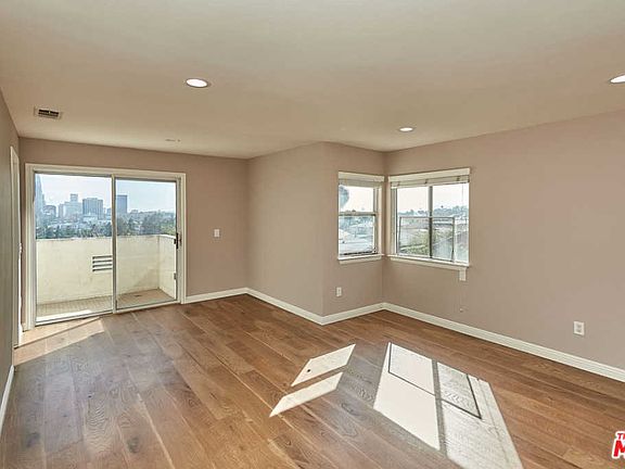 4th image of 1003 Figueroa Ter