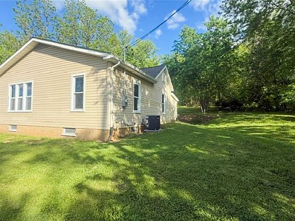 2nd image of 5336 Morse Ave