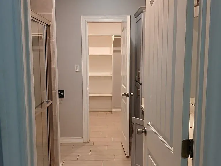 2625 S Christian Cir — Photo 5