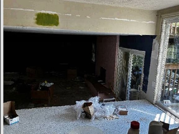 Additional Living Room