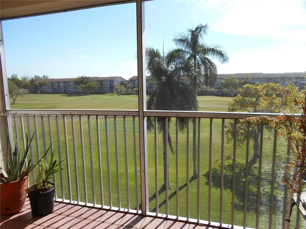 12650 SW 6th St APT 412K, Hollywood, FL 33027