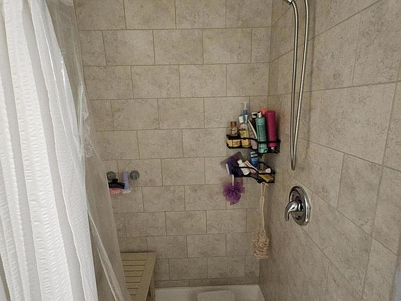 5th image of 1019 Broadway #3