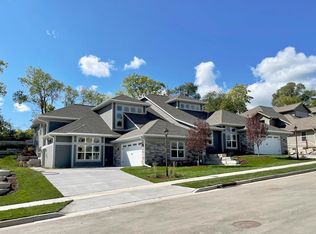 3601 Hawthorn Hill Dr, Waukesha, WI 53188