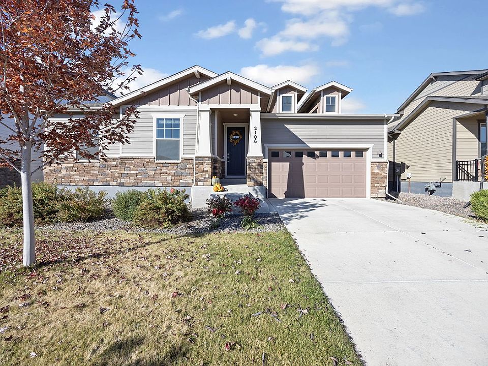 1st image of 2106 Bouquet Dr