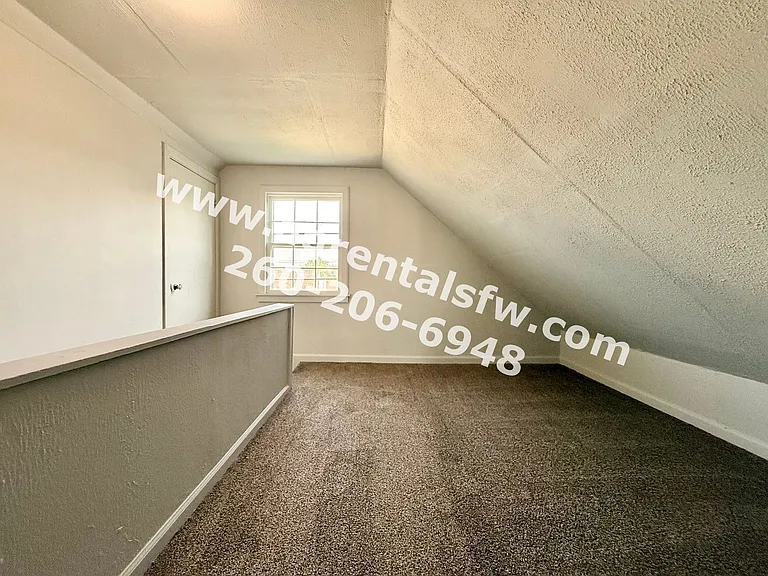 1912 Vance Ave — Photo 13