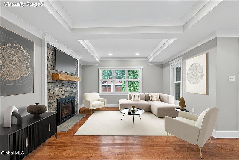 3rd image of 54 Walnut Street