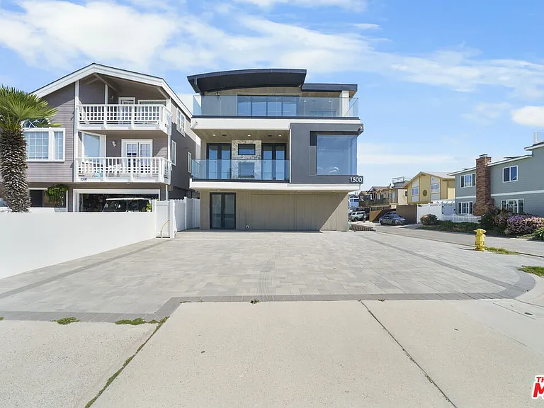 1500 Ocean Dr — Photo 5