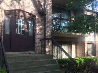 2809 Glenwood Lansing Rd APT 210, Lynwood, IL