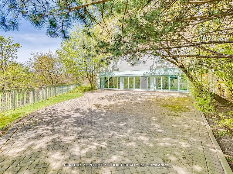 61 Markbrook Ln #1601 — Photo 28