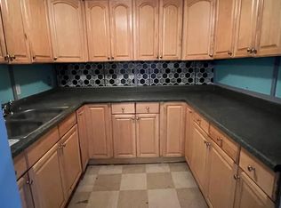 101 Putnam St #2F, Manchester, NH 03102