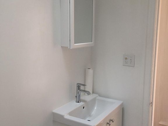 2nd image of 1311 72nd Ave APT 3