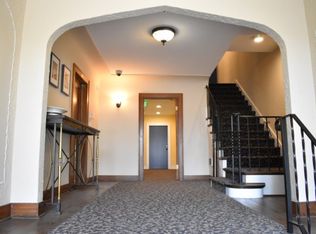 309 16th Ave E #204, Seattle, WA 98112