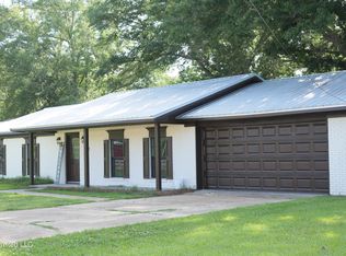 3831 Henderson Rd, Jackson, MS 39272