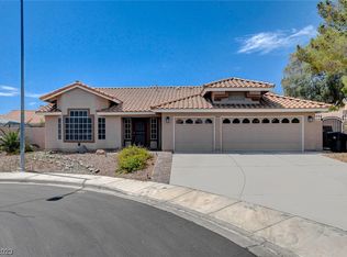 8225 Ocean Mist Ct, Las Vegas, NV 89128