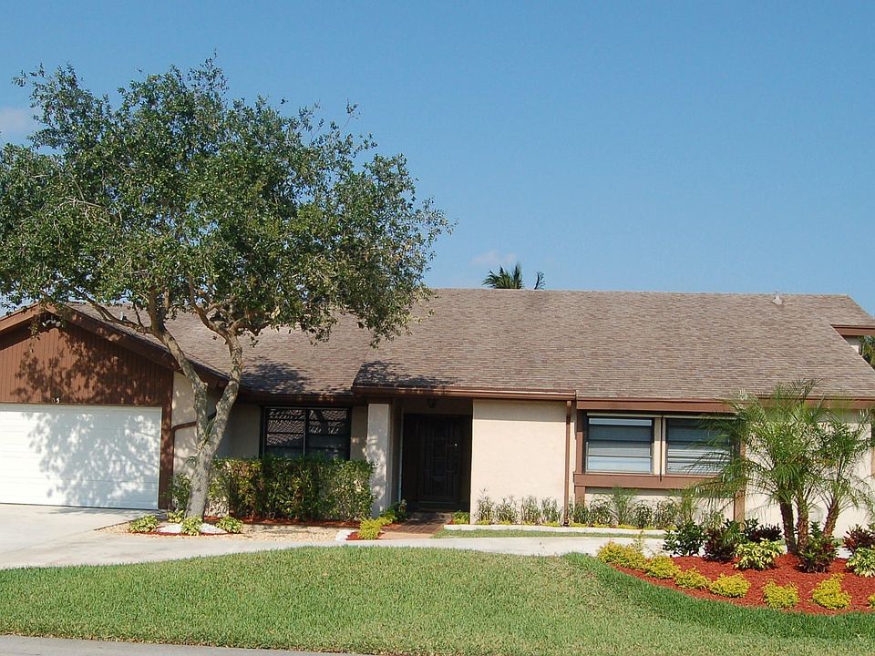 Large Circular Driveway