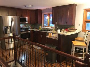 65 Lenox Rd, Holyoke, MA 01040