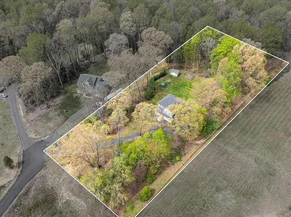 5021 Harvest Grv, King George, VA 22485