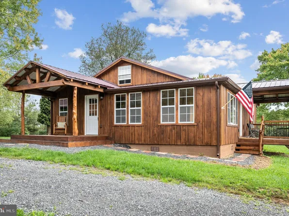 95 Jr South Way, High View, WV 26808