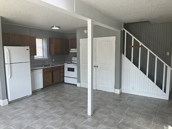 4th image of 4807 S 27th West Ave