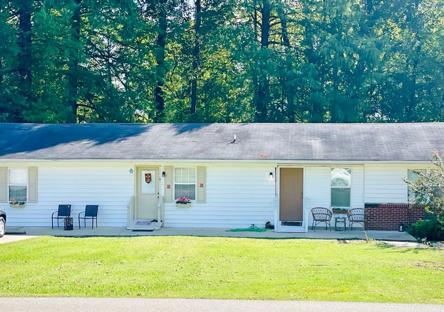 Monthly Paid Rent — Photo 2