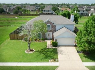 5202 Spring Branch Dr, Pearland, TX 77584
