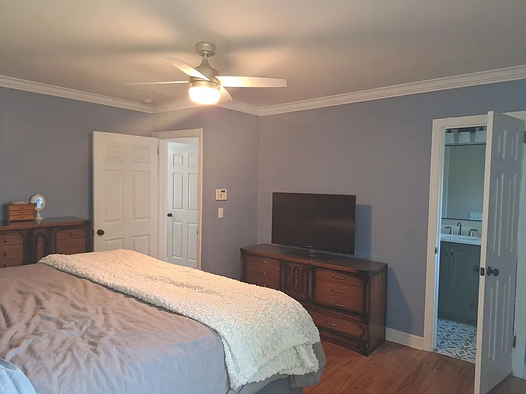 755 Cross Hill Rd — Photo 29