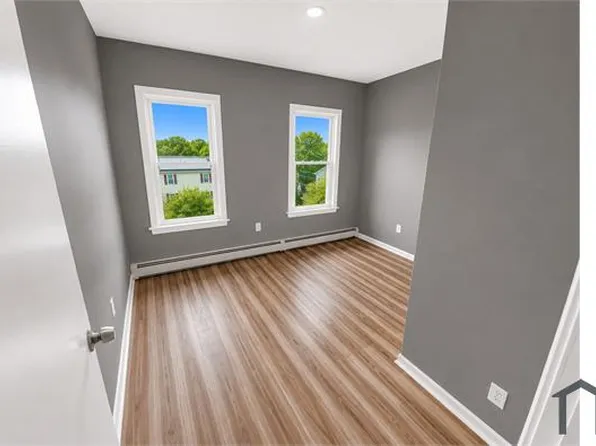 314 Bellevue St, Hartford, CT