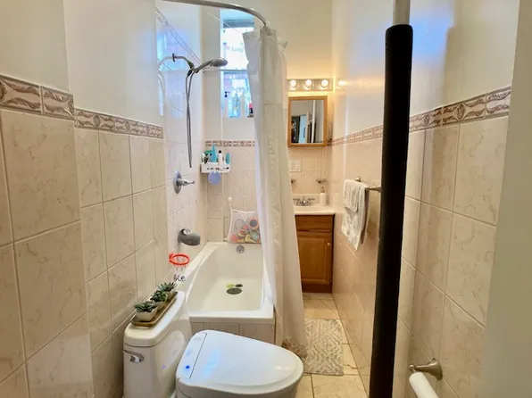 276 Prospect Park West image 7 of 11