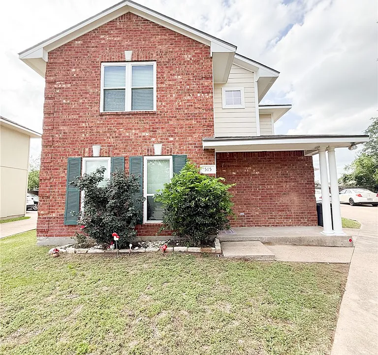 515 Camp Ct